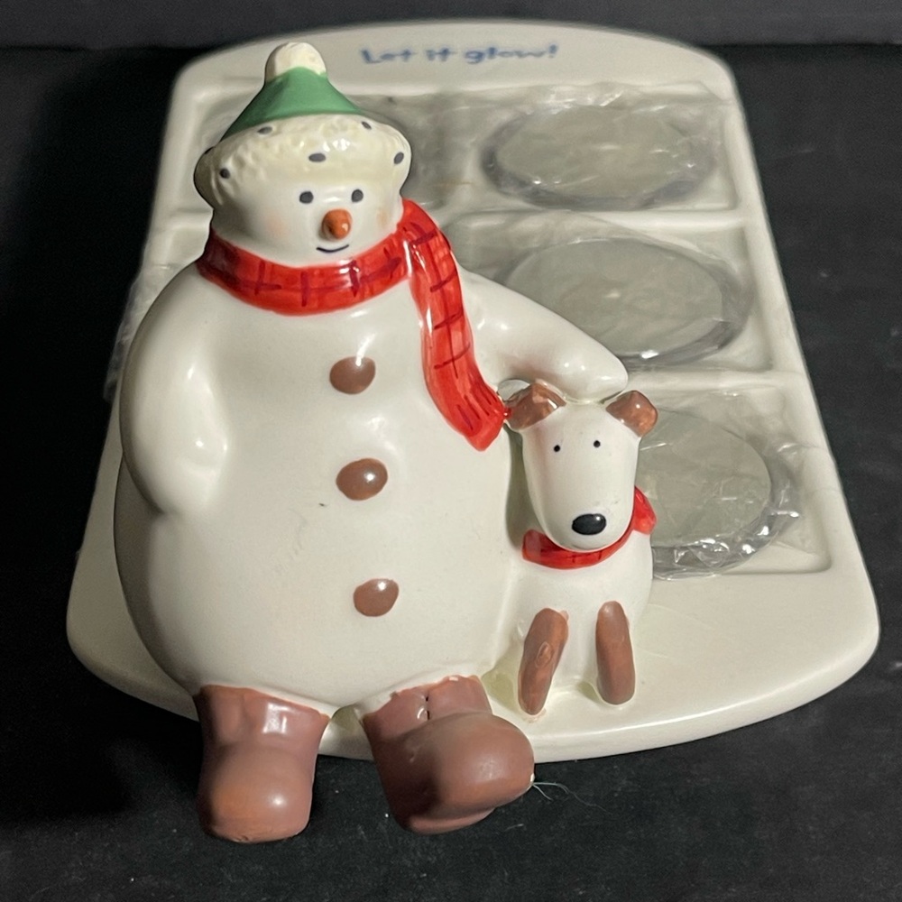 Hallmark Let it Glow Christmas Tea Light Holder Snowman w Dog Ice Tray T79